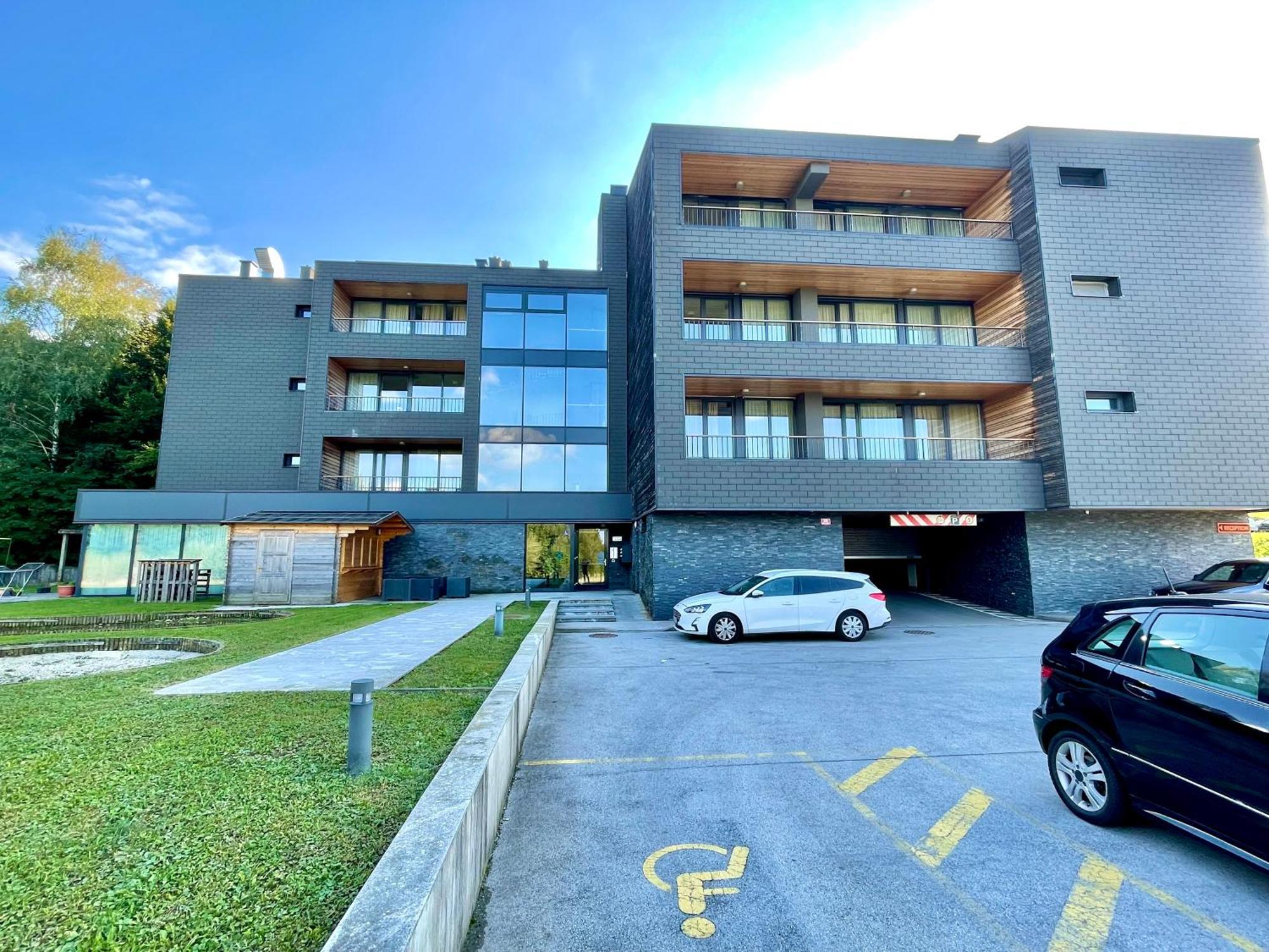 Duplex Delight 18 Vila Mari Pekre Ngoại thất bức ảnh